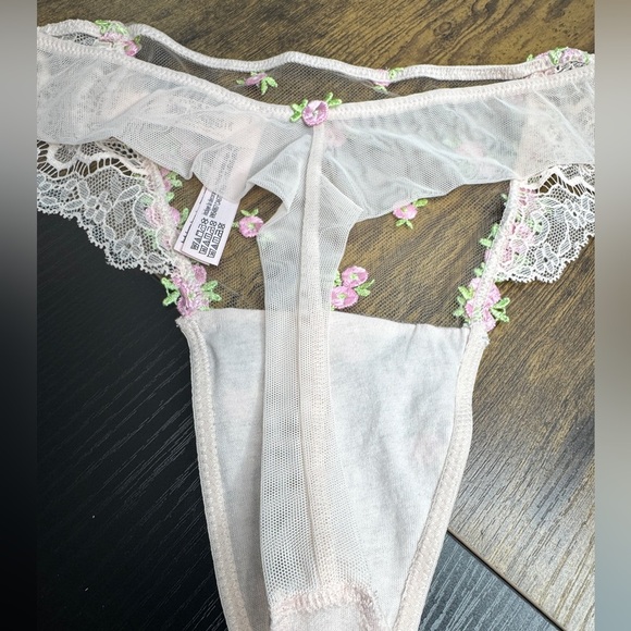 Victoria's Secret Rosebud Embroidery Thong Panty - Picture 4 of 6